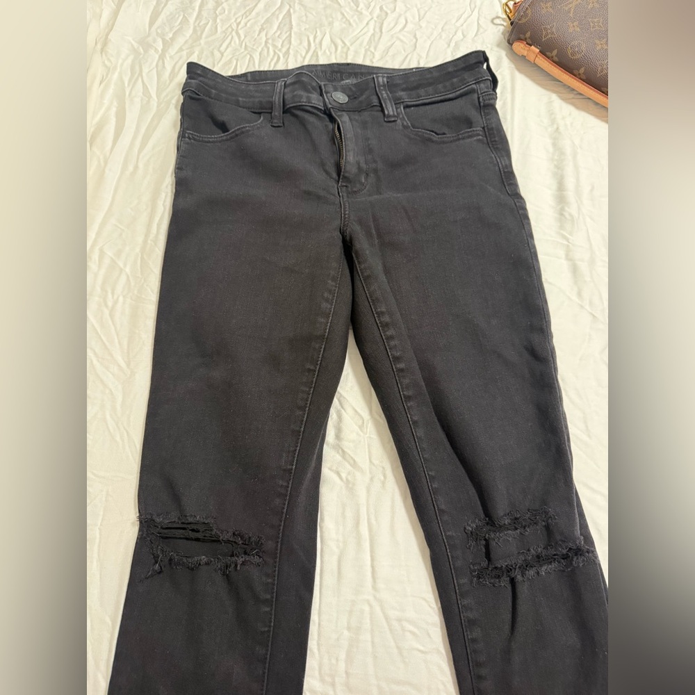 American Eagle Outfitters Black Cropped Jeans